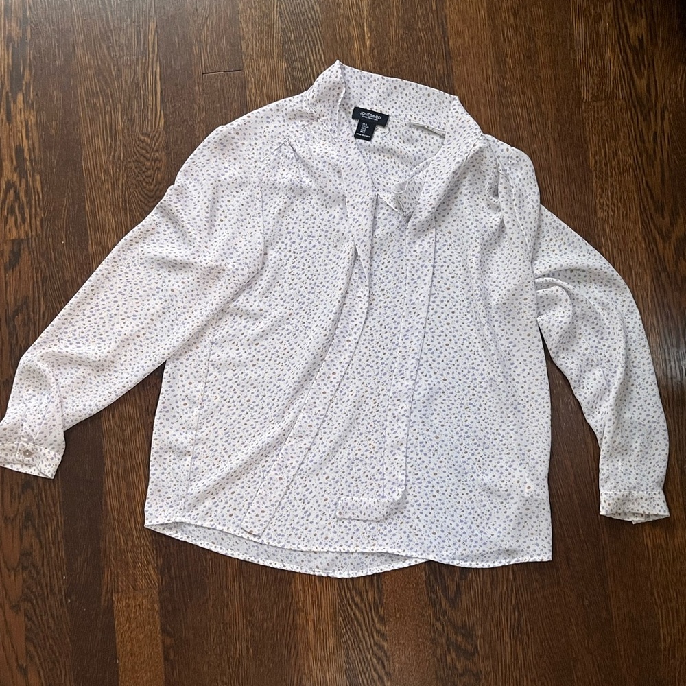 Jones & Co Button Up